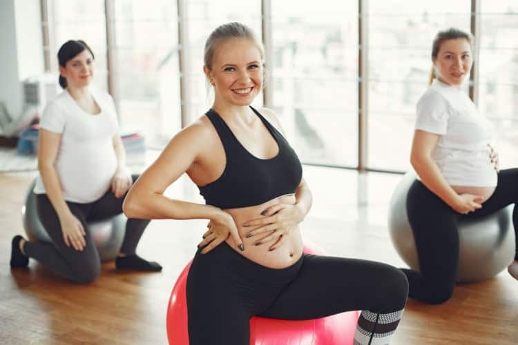 Ejercicio en embarazadas: 9 beneficios 1 ejercicio en embarazadas