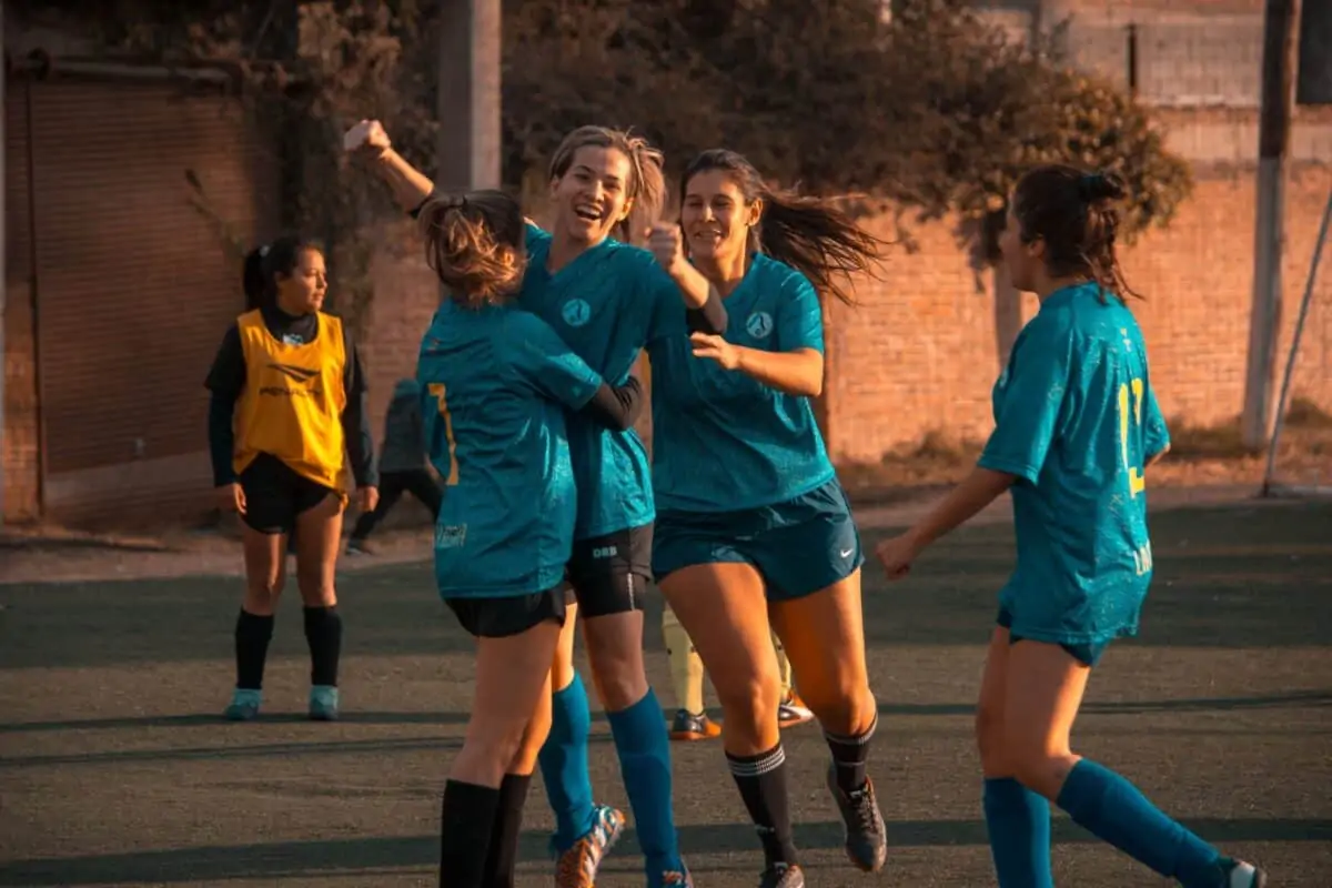 Colpbol es cooperación