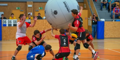 7 ejercicios para hipertrofiar la espalda Kin ball en Educación Física