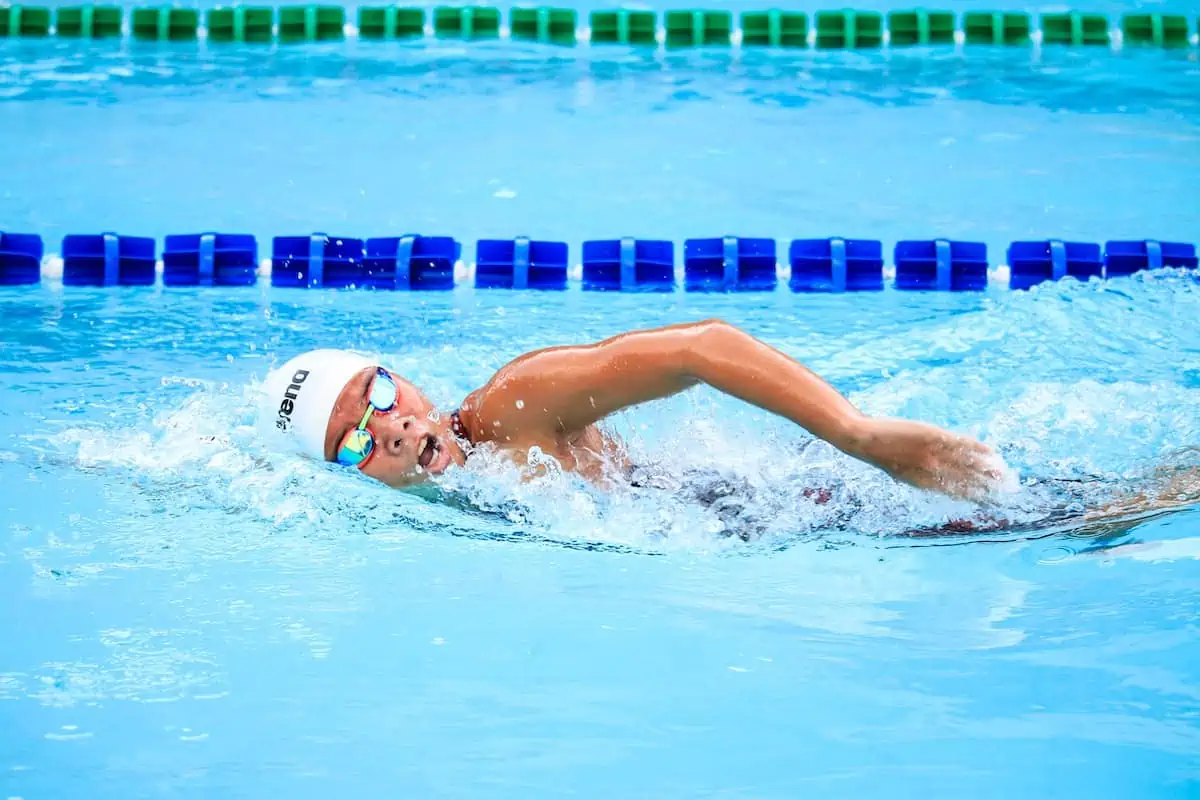 natación en educación física