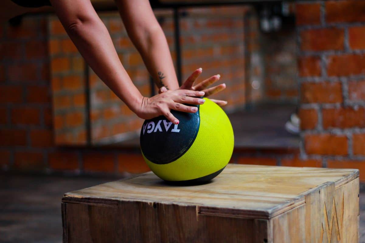 Wall Ball: 2 ejercicios en uno Variantes wall ball