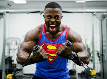 Curl bayesian: 3 aspectos técnicos para biceps