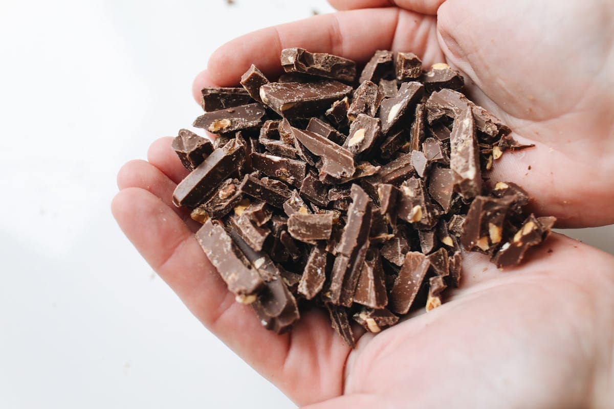 Chocolate negro con un mínimo de 70% en cacao