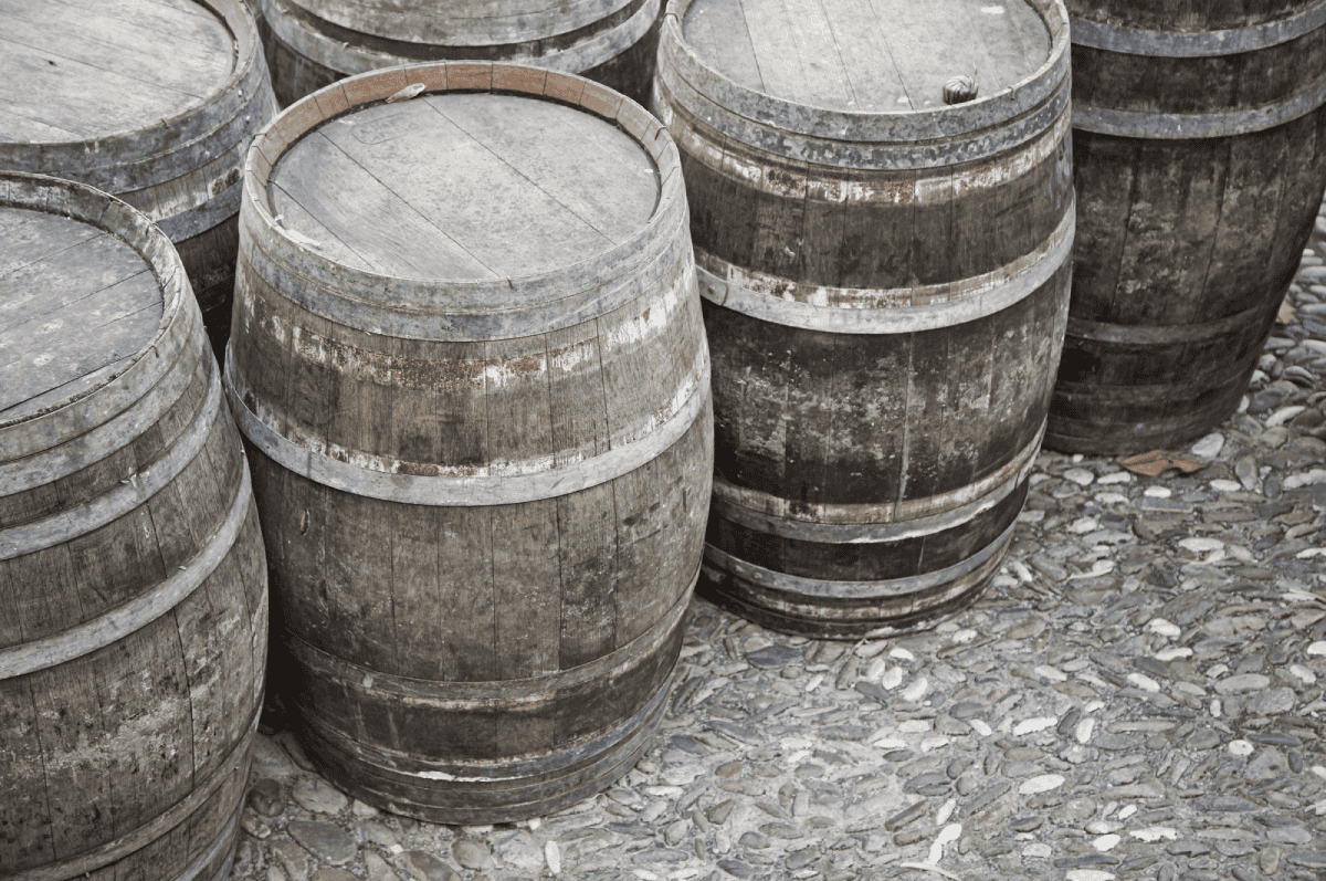 Vinagre de manzana sin filtrar: propiedades y beneficios saludables Barriles fermentación alcohólica