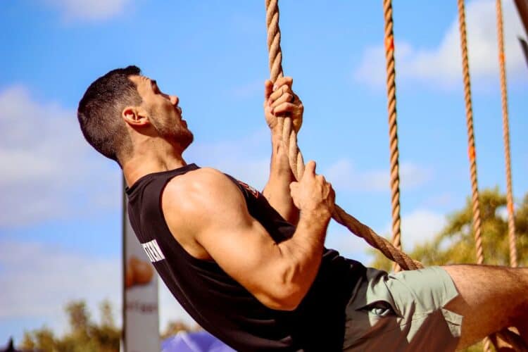 Ropes to climb: tipos y 3 beneficios en el entrenamiento