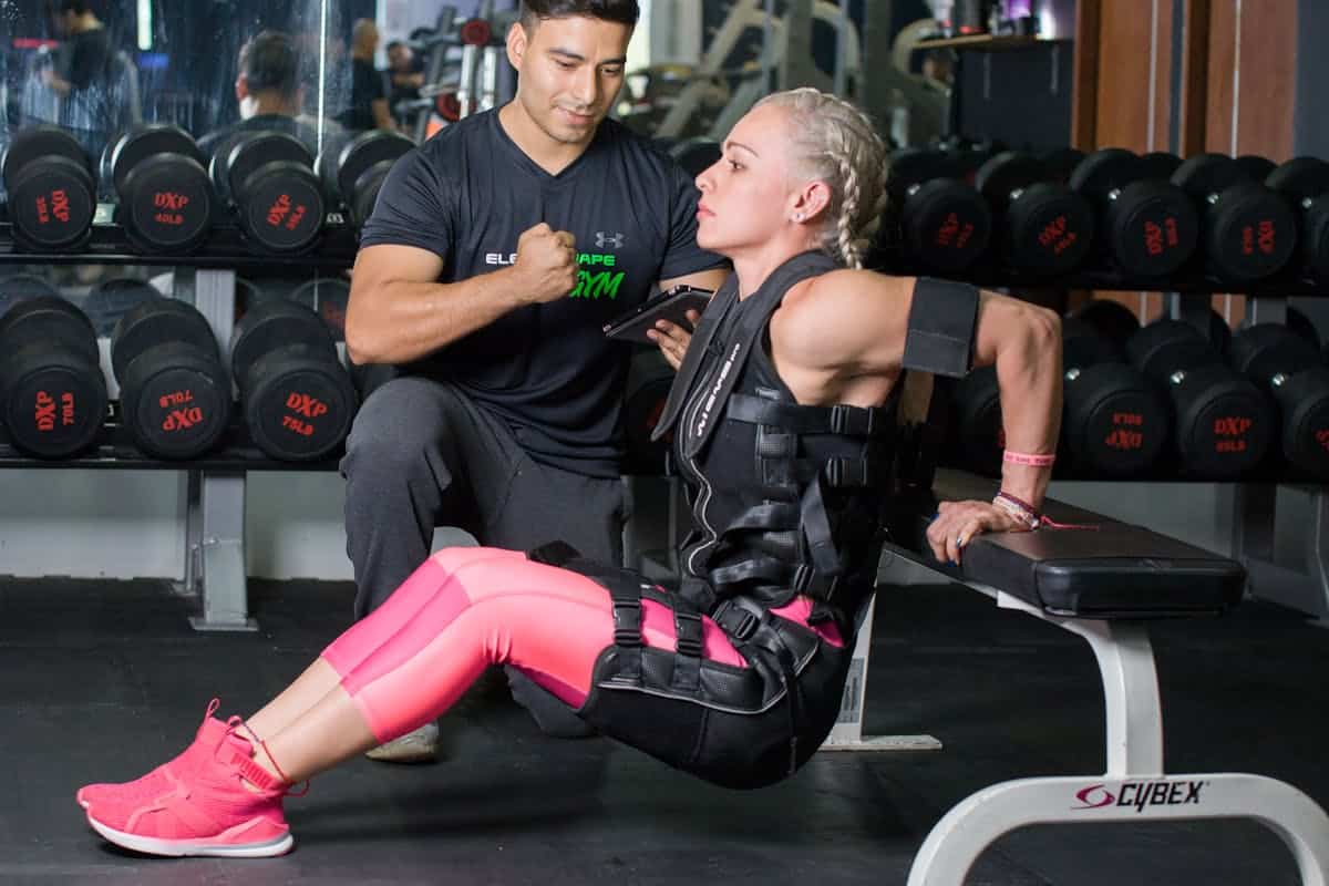 Guía del Chaleco lastrado: 5 beneficios y entrenamiento Chalecos tipos