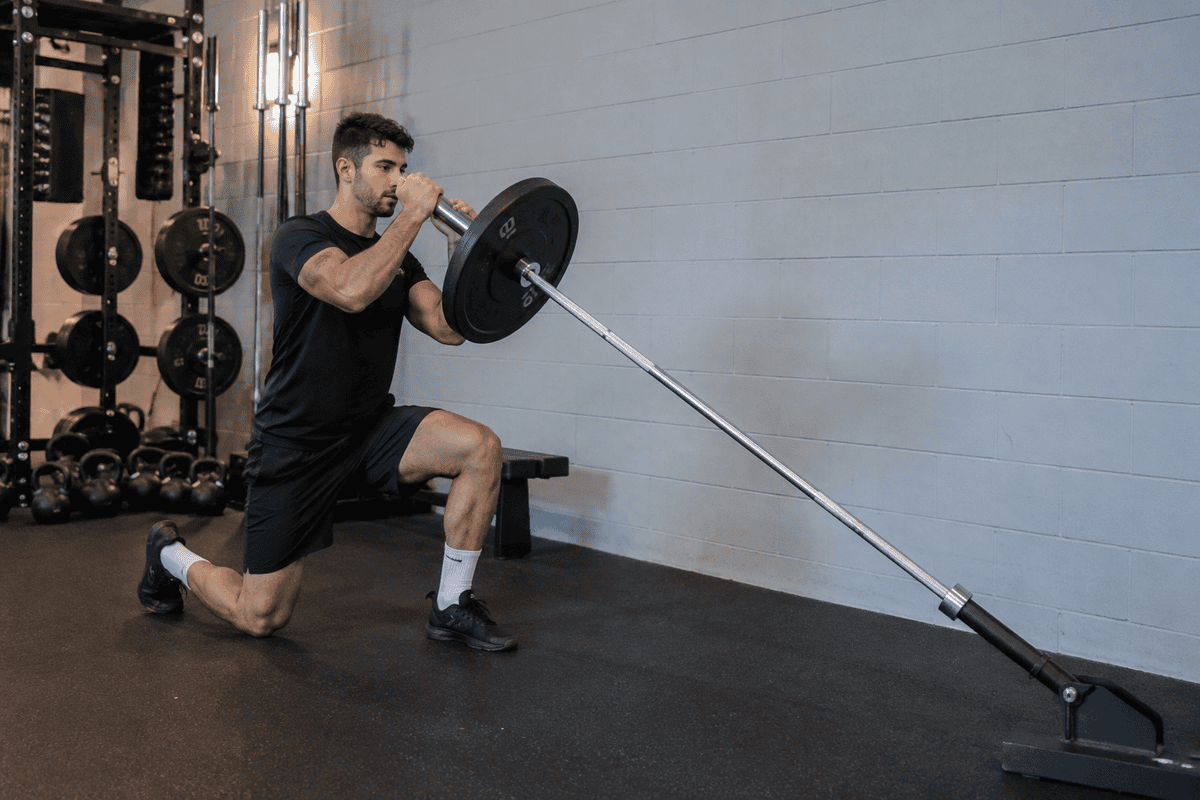 Landmine press: Guía completa sobre Técnica y músculos Knee landmine